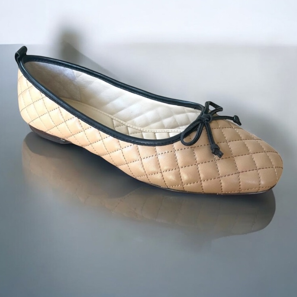 J. McLaughlin QUILTED LEATHER FLATS